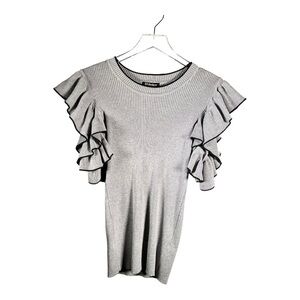 By Design Sweater Pull Over Heather Grey Black Ruffle Sleeve Scoop Neck Size L